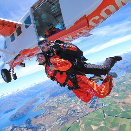 15,000ft Tandem Skydive Wanaka